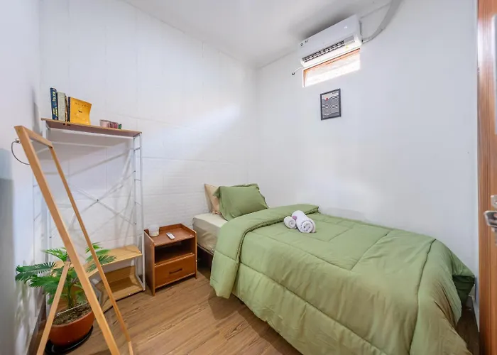 Mona Nest Canggu 2br Tiny House With Rooftop And Cozy Workspace 別荘