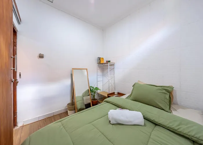 Mona Nest Canggu 2br Tiny House With Rooftop And Cozy Workspace